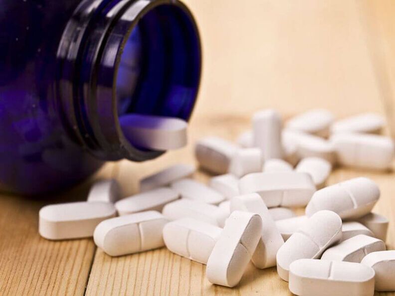 With osteochondrosis, drugs are prescribed to relieve pain and inflammation